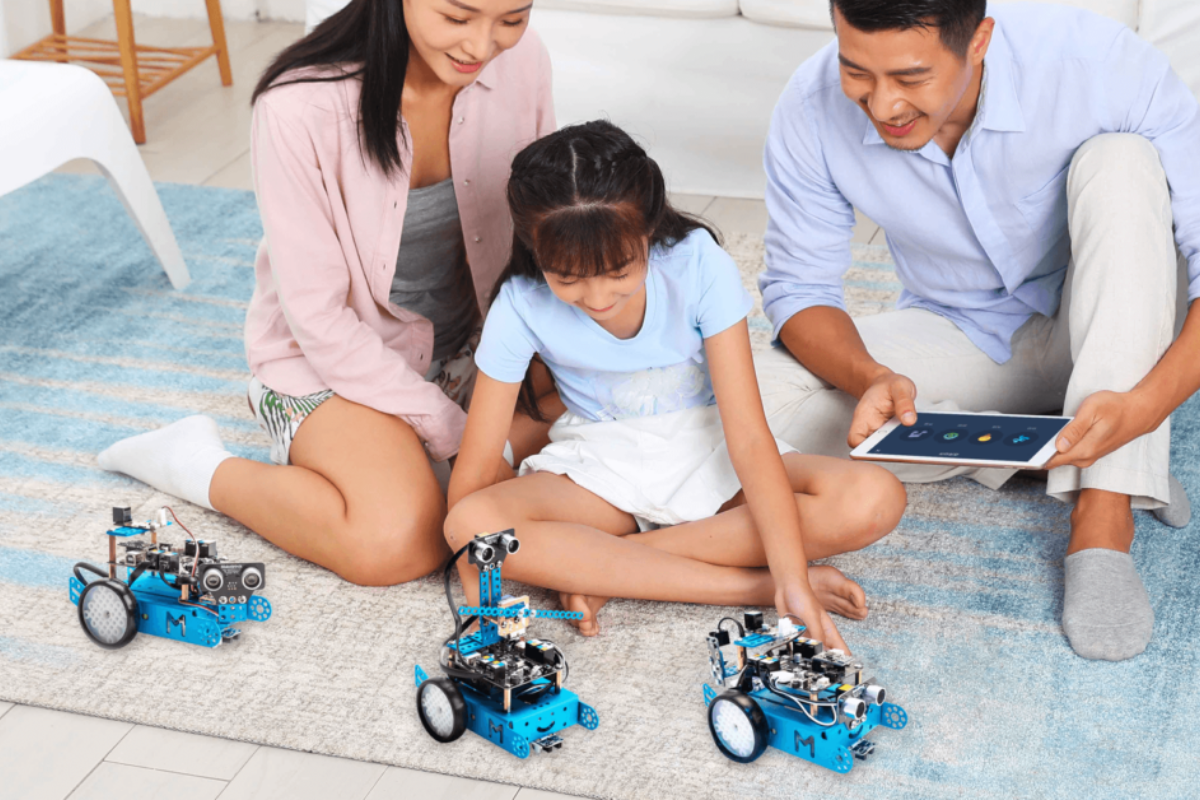 Khám phá năng lượng cho robot và ứng dụng trong giáo dục